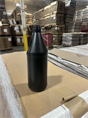 32 OZ HANDLED QT BLACK BOTTLE